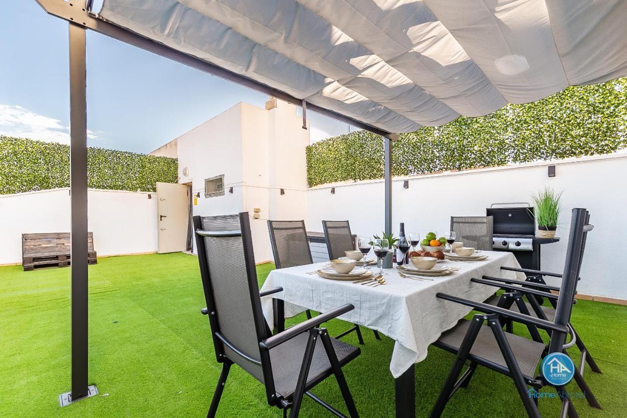 Apartamento Premium Penthouse With Roof Terrace And Parking In Carlos Haya *