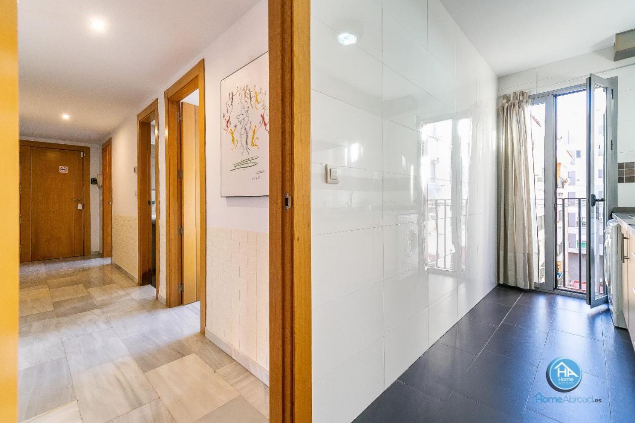 Premium Penthouse With Roof Terrace And Parking In Carlos Haya Apartamento Málaga