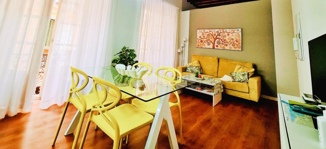 Vina P. Centro Apartment *