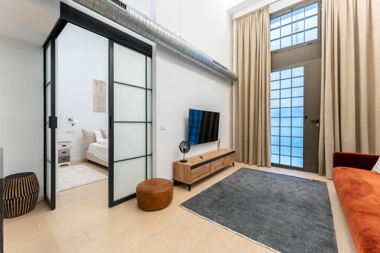 Apartamento High Ceiling Gem In Heart Of Historic District Málaga