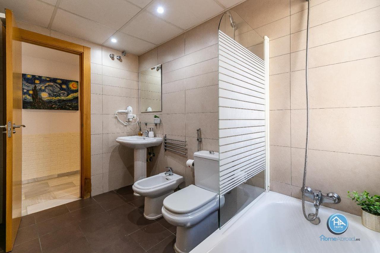 Premium Penthouse With Roof Terrace And Parking In Carlos Haya Apartamento Málaga