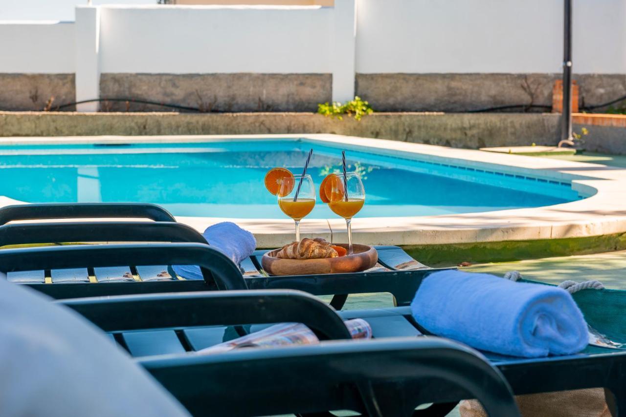 Algarrobos - Mountain And Relax Near The Malaga