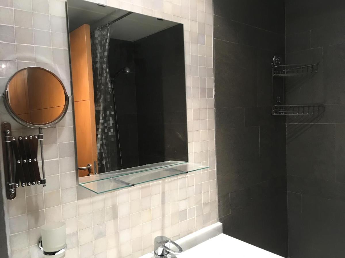 Apartamento Piso Frente Al Mar Primera Linea De Playa En Con Parking Gratuito