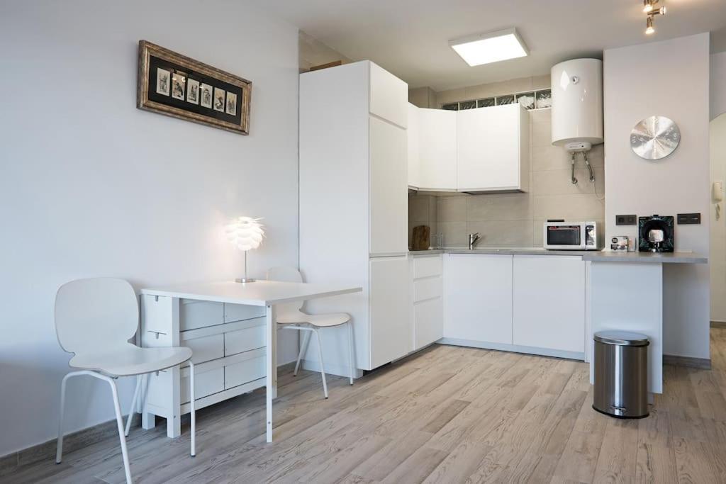 Estudio Loft En Can6 Málaga