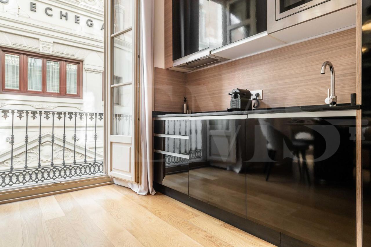 Classy In The Heart Of By Rems Apartment *