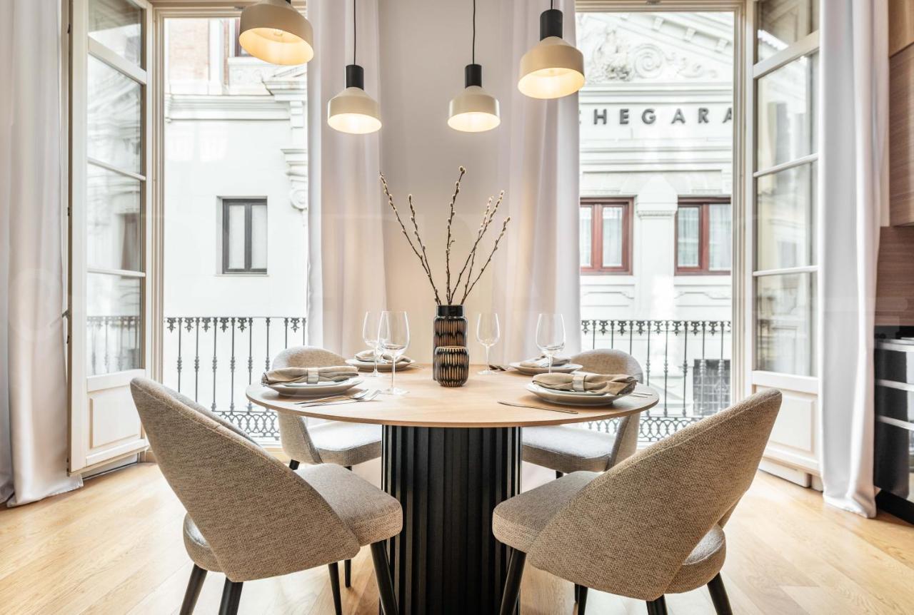 Apartment Classy In The Heart Of By Rems *