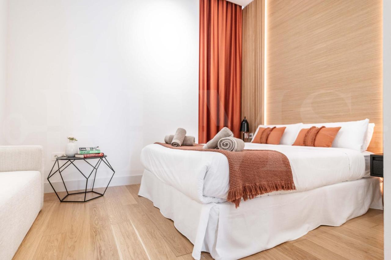 Classy In The Heart Of By Rems Apartment