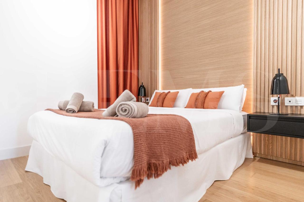 Classy In The Heart Of By Rems Apartment