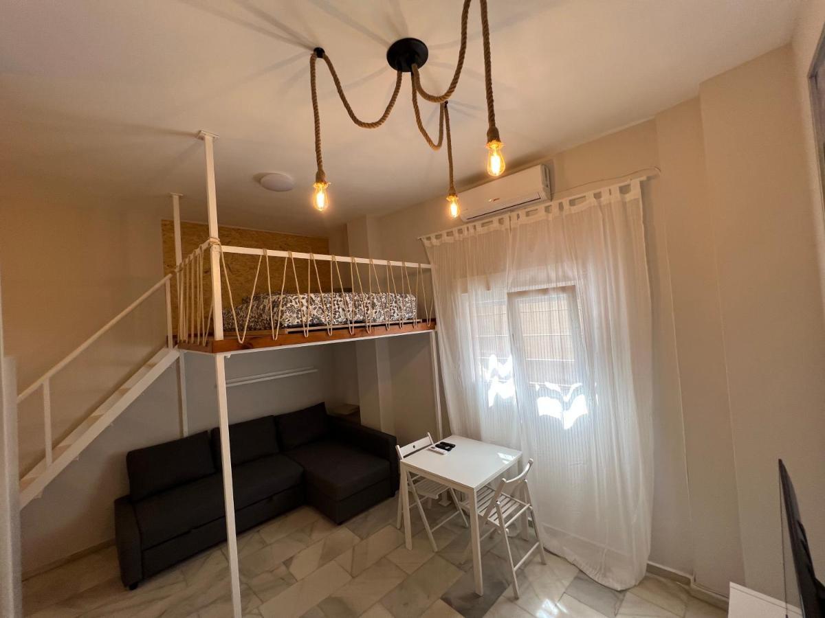 Genuar Center 4 * Málaga