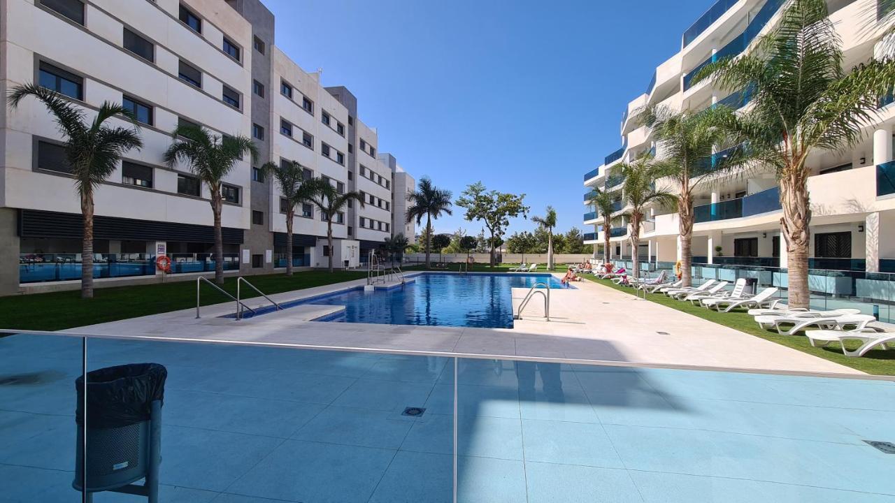 Apartamento Lovely With Pool In Fuengirola Mijas Costa *