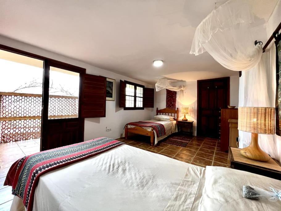 Сasa de vacaciones Casa Ganga, Holiday With Pool For The Whole Family *