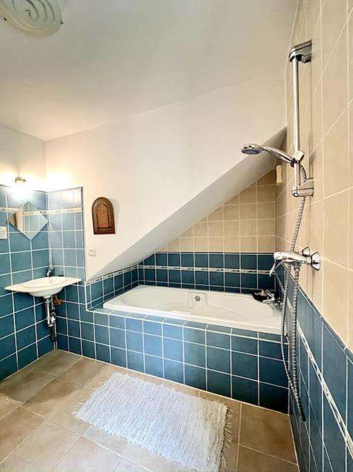 Сasa de vacaciones Casa Ganga, Holiday With Pool For The Whole Family