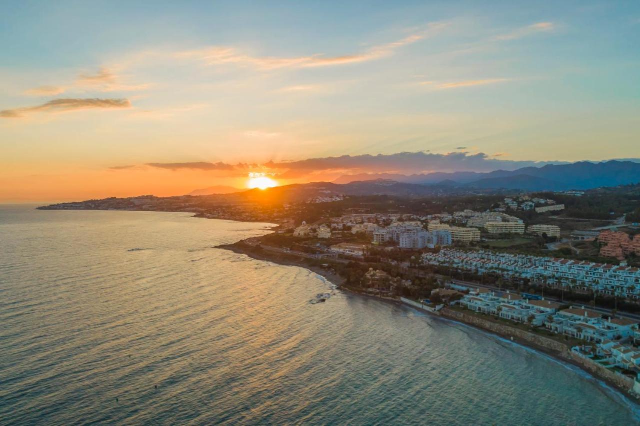 Luxurious 3 Bedroom In Jardinana Azalea In La Cala De Mijas Malaga