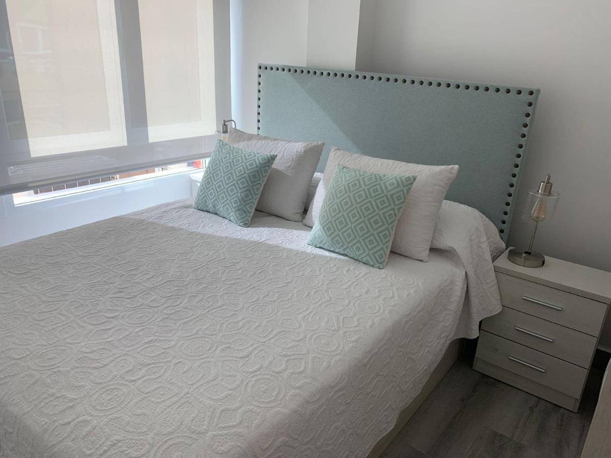 Almansa Shoping & Balcony 3 Bedrooms Center Apartamento Málaga