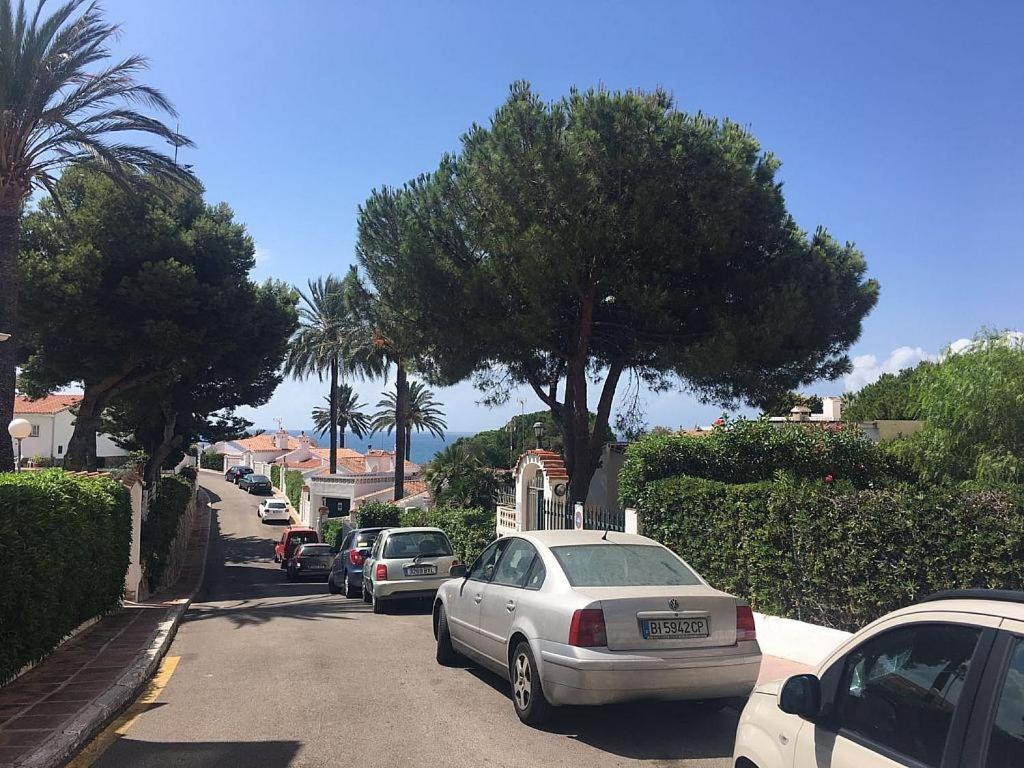 Apartamento Frente A La Playa. Vistas Al Mar. La Cala De Mijas *
