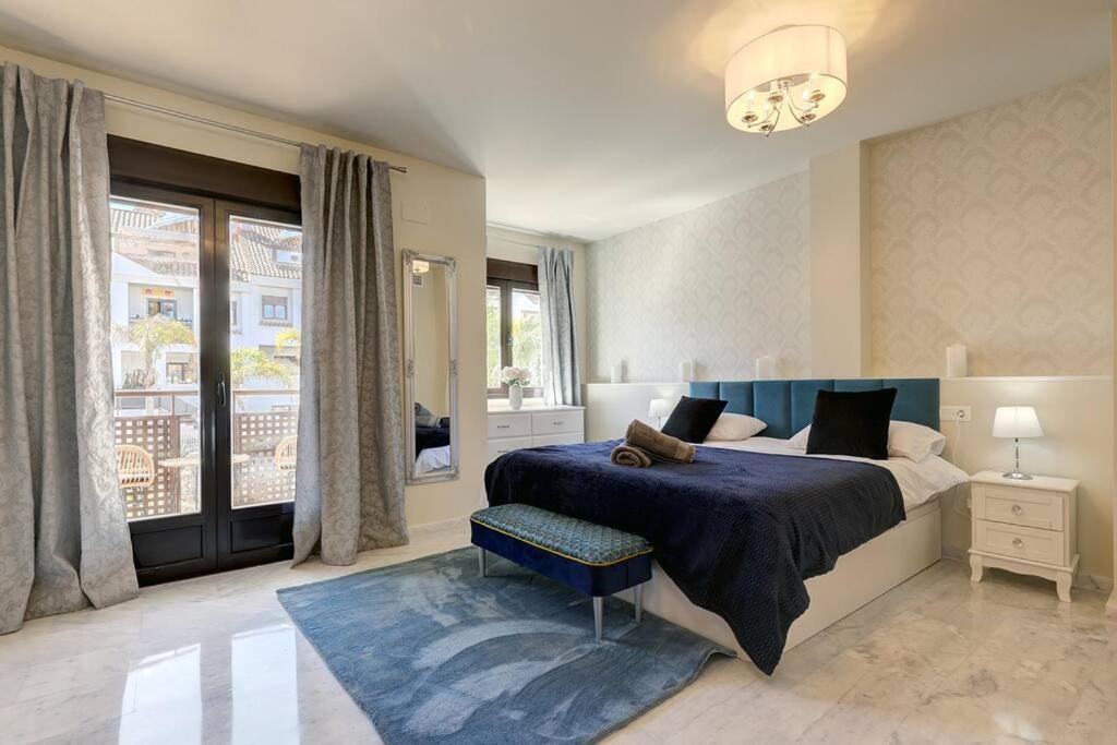 Stunning Modern Townhouse In Riviera Del Sol