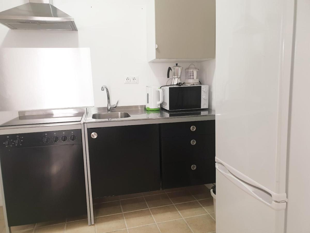 Economical Homes In Center Apartamento