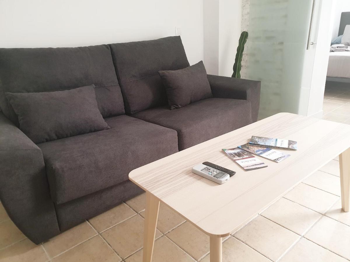 Economical Homes In Center Apartamento