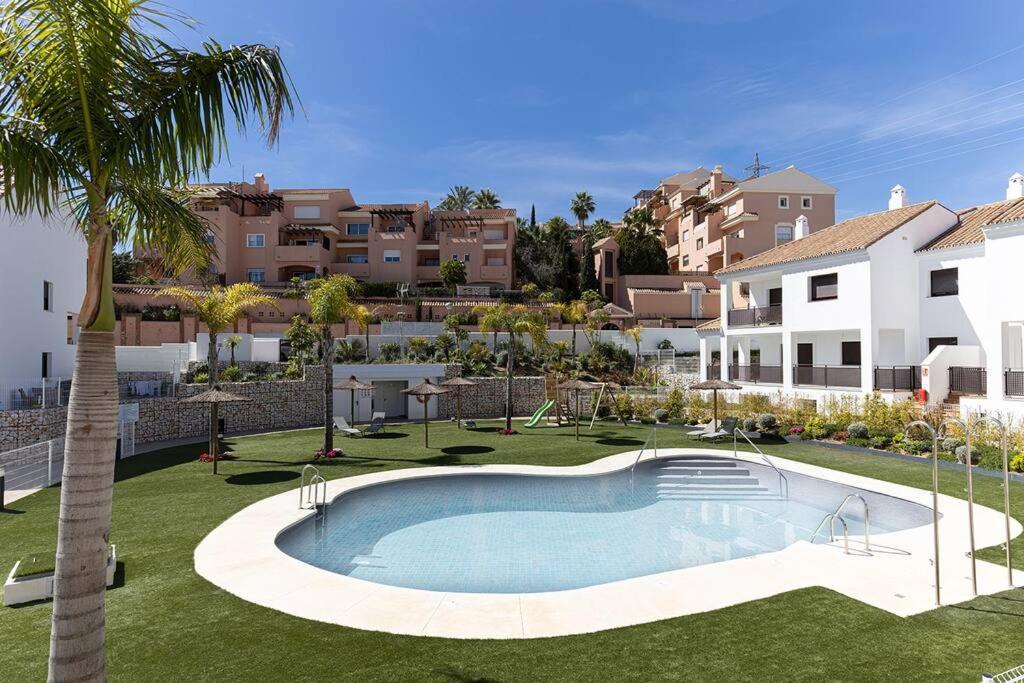 Stunning Modern Townhouse In Riviera Del Sol *