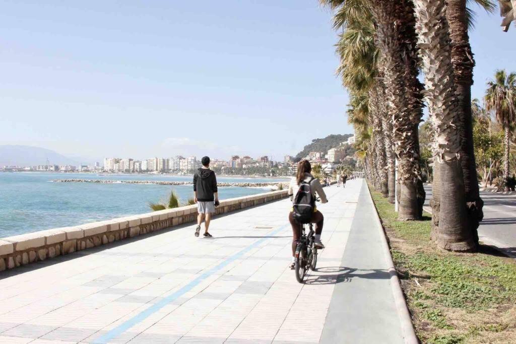 Casa Malaguena A Pie De Playa Málaga
