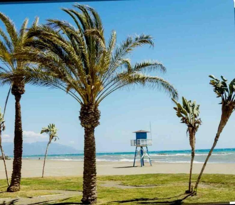 Сasa de vacaciones Casa Malaguena A Pie De Playa