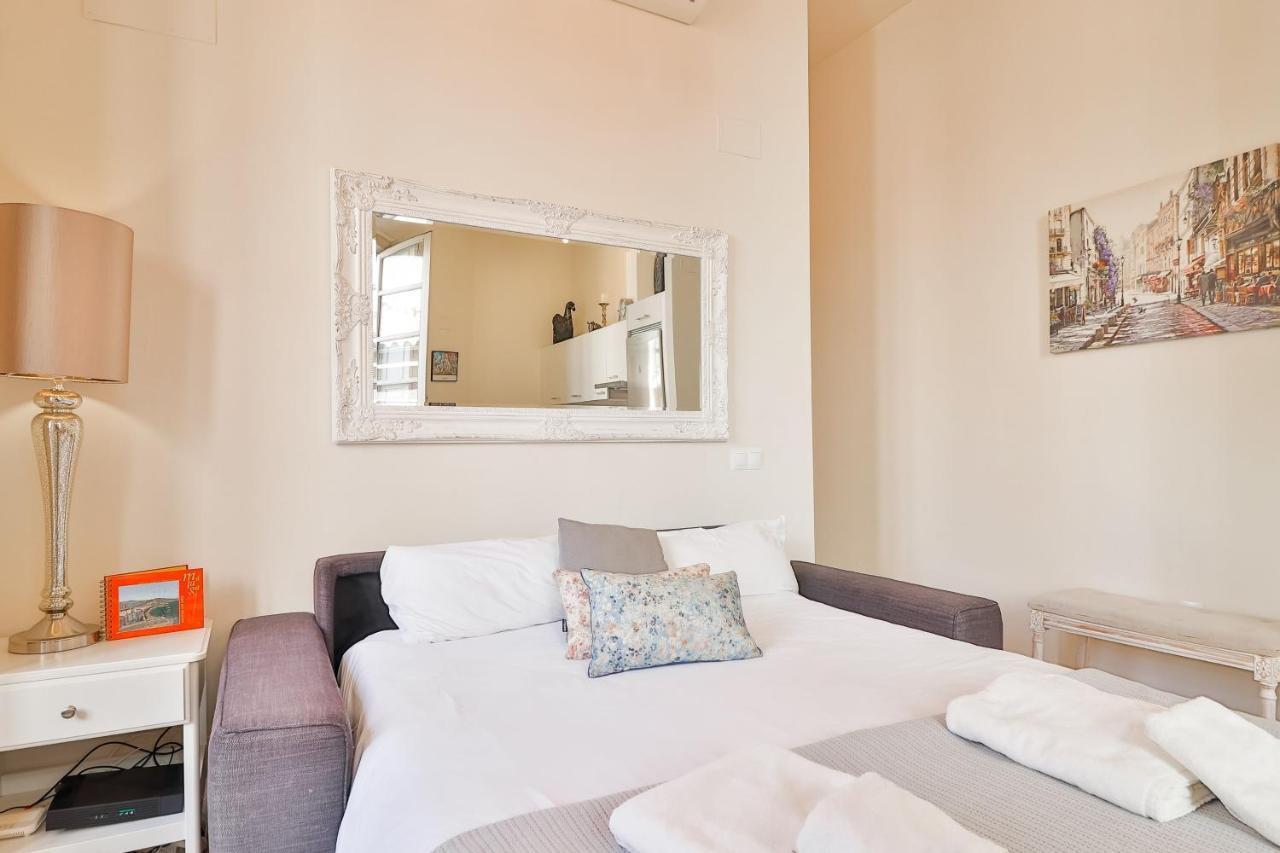 Flat 2 Bedrooms In The Center
