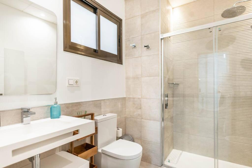 Chic In The Heart Of By Rems Apartamento