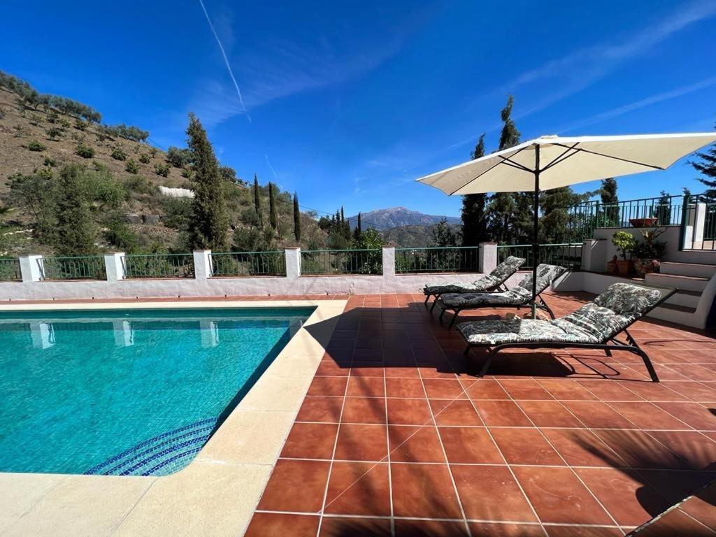 Сasa de vacaciones Casa Ganga, Holiday With Pool For The Whole Family