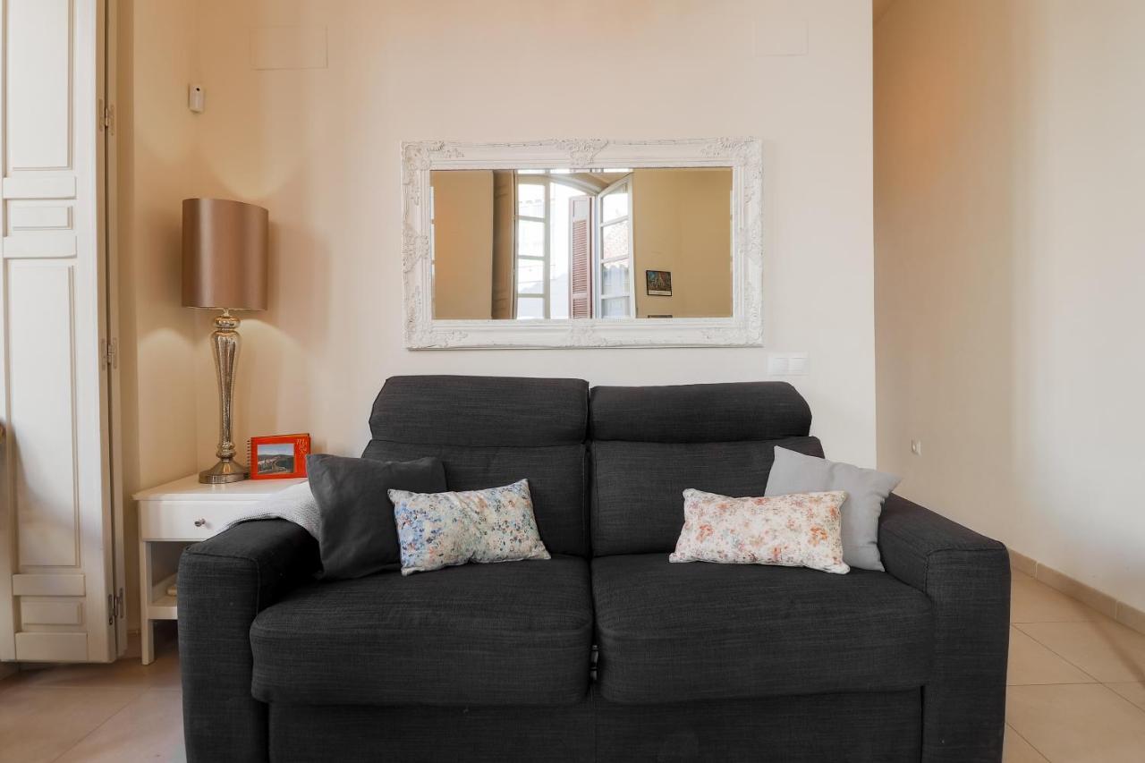 Flat 2 Bedrooms In The Center Apartamento *