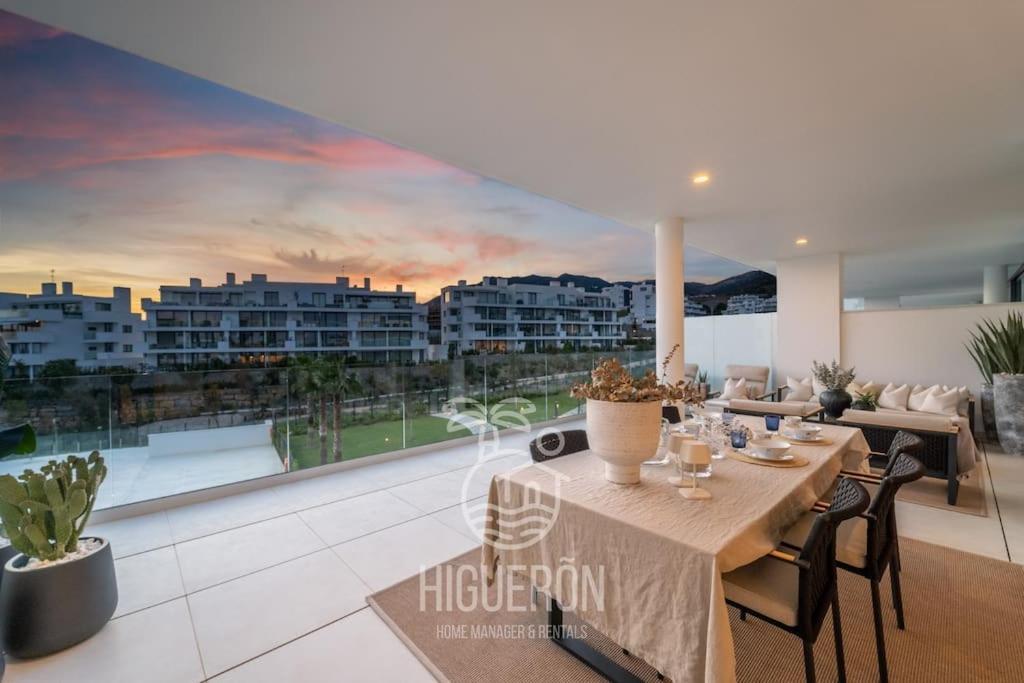 Higueronrentals Mikero Apartment