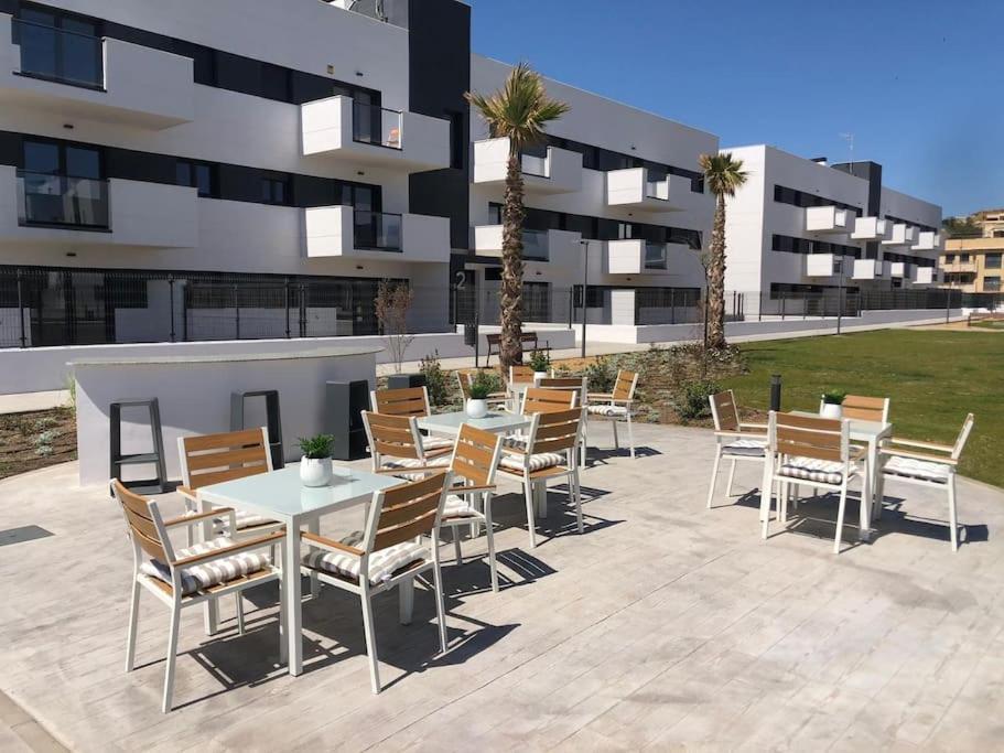 Apartamento Bajo Con Jardin En Primera Linea De Playa