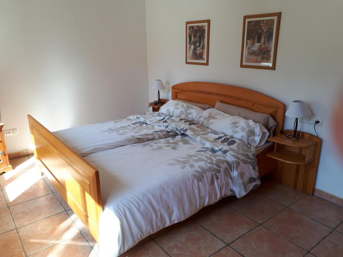 Bougainville Villa *