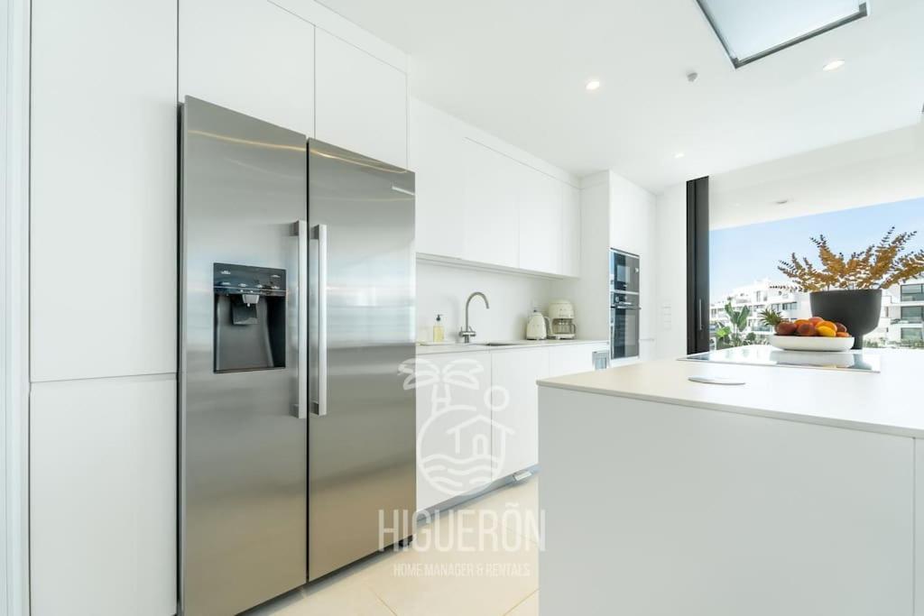 Higueronrentals Mikero Apartment Malaga
