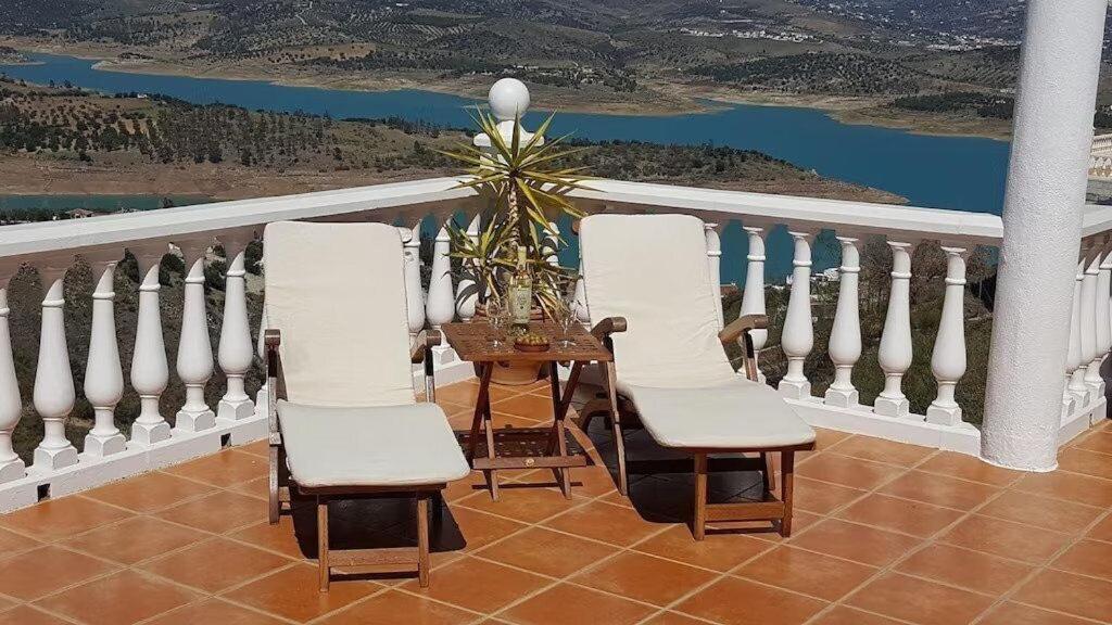 Villa Casa Juan Vinuela Málaga