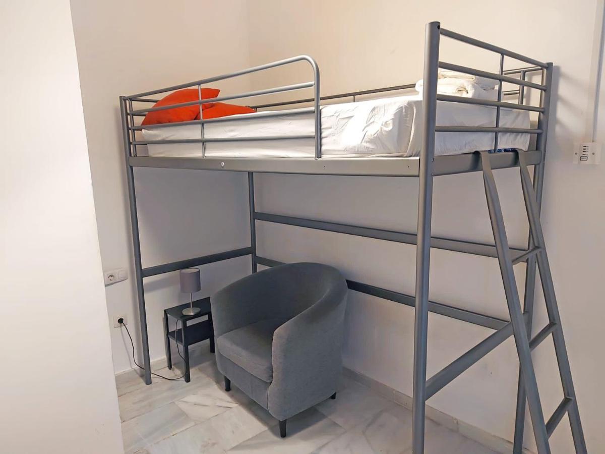 Habitación en casa particular Cost Teatro Málaga