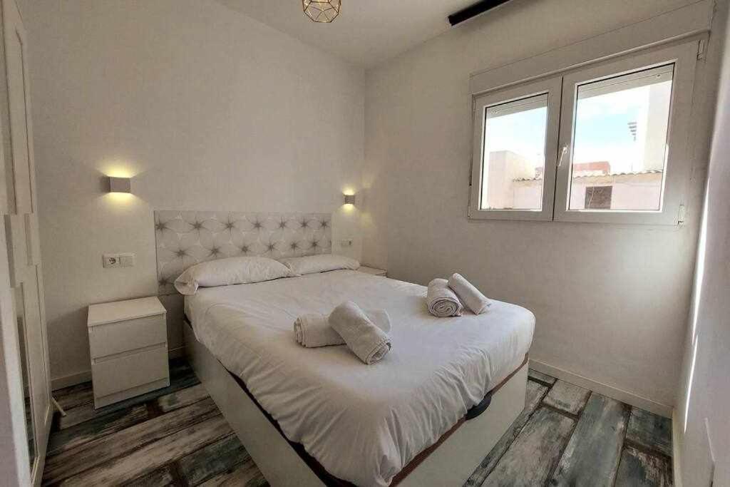 Rasqueta 3 - Fantástico Y Acogedor Apartamento Junto A La Playa * Málaga