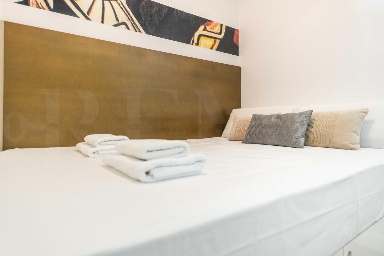 Apartment & Cosy In Front Of Picasso Museum By Rems