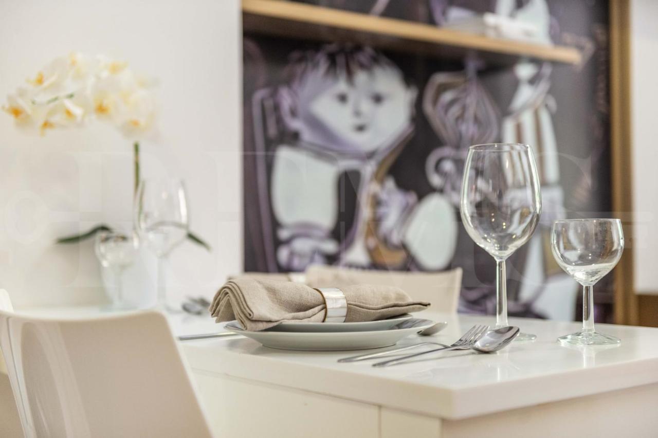 Apartment & Cosy In Front Of Picasso Museum By Rems *