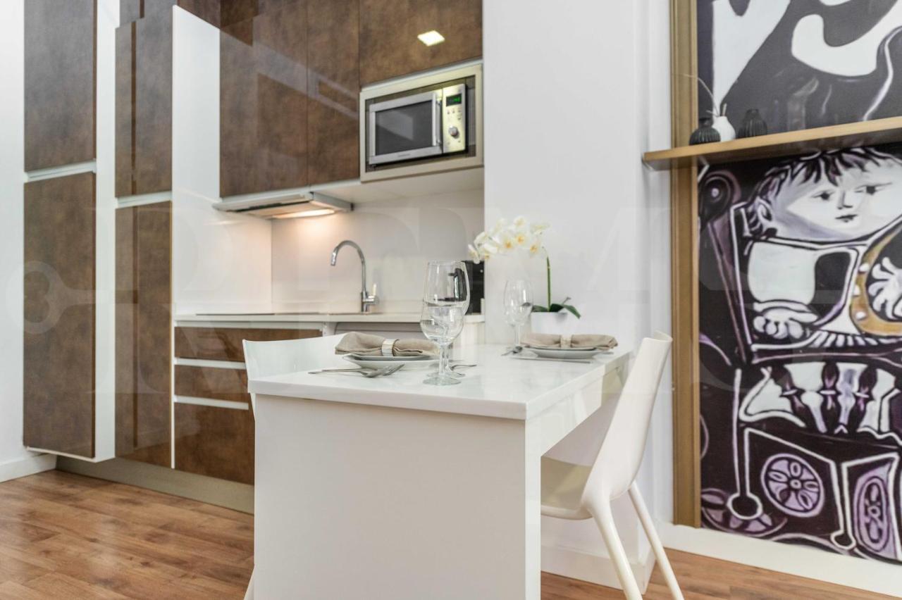 Apartment & Cosy In Front Of Picasso Museum By Rems