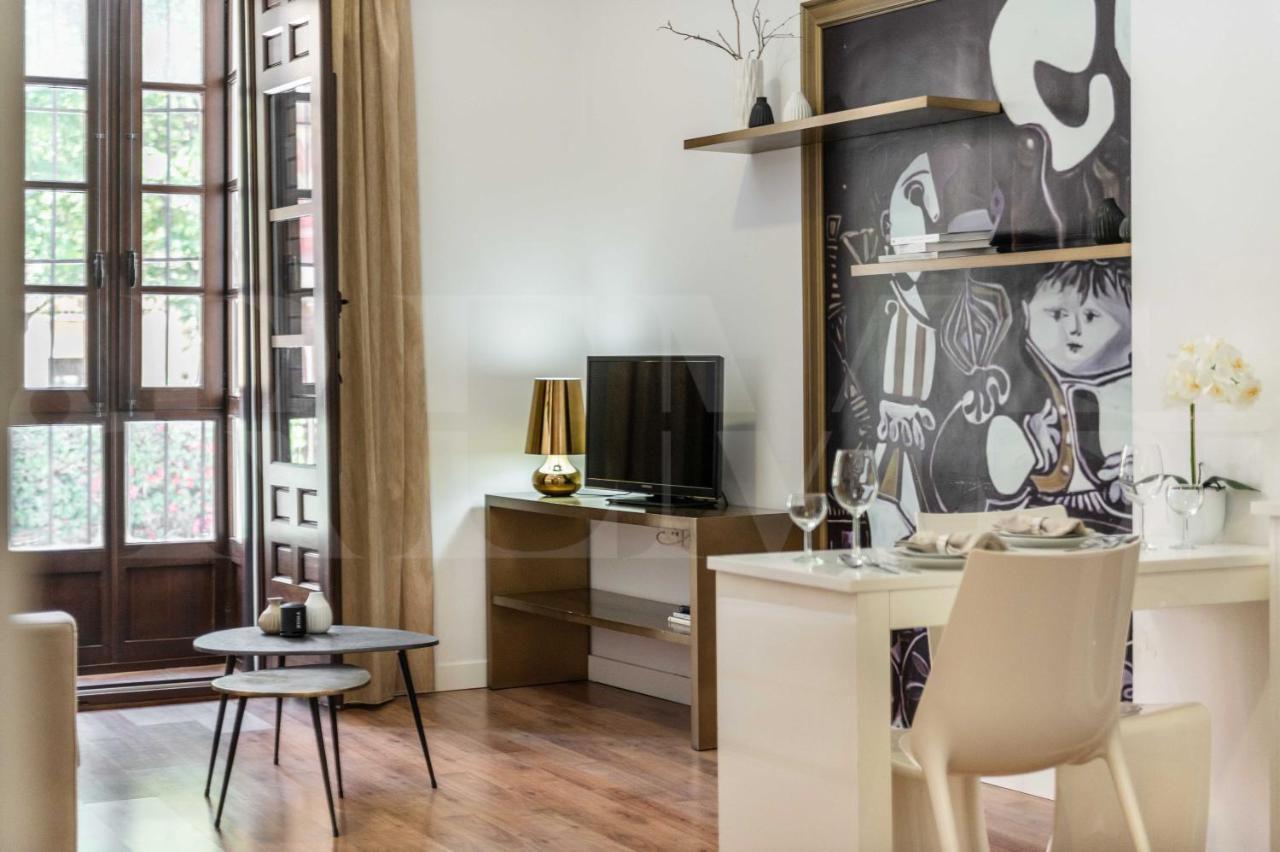 Apartment & Cosy In Front Of Picasso Museum By Rems *