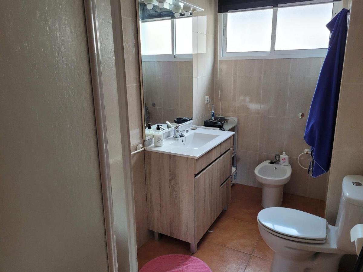 Apartamento De Tres En Carranque Málaga