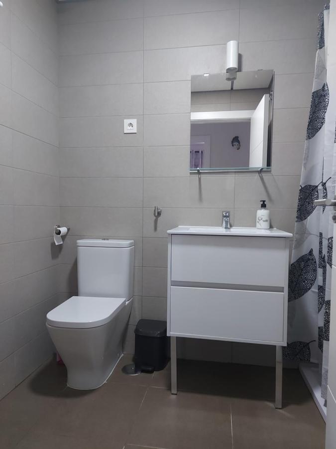 Apartamento En Valle-niza, Almayate, Benajarafe, Torre Del Mar A 50 Metros De La Playa *
