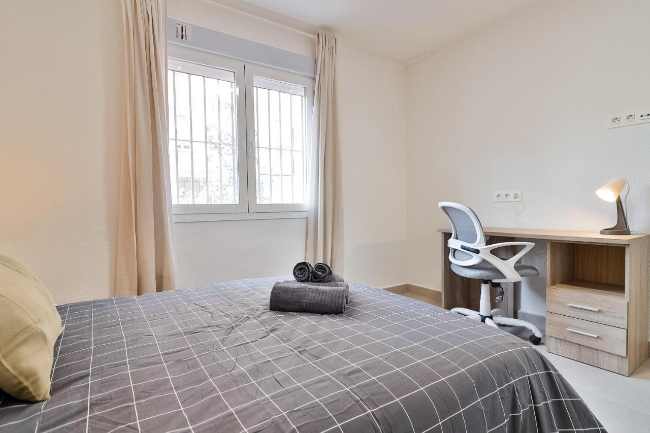C23 Lovely 4 Bedroom Close To Maria Zambrano *