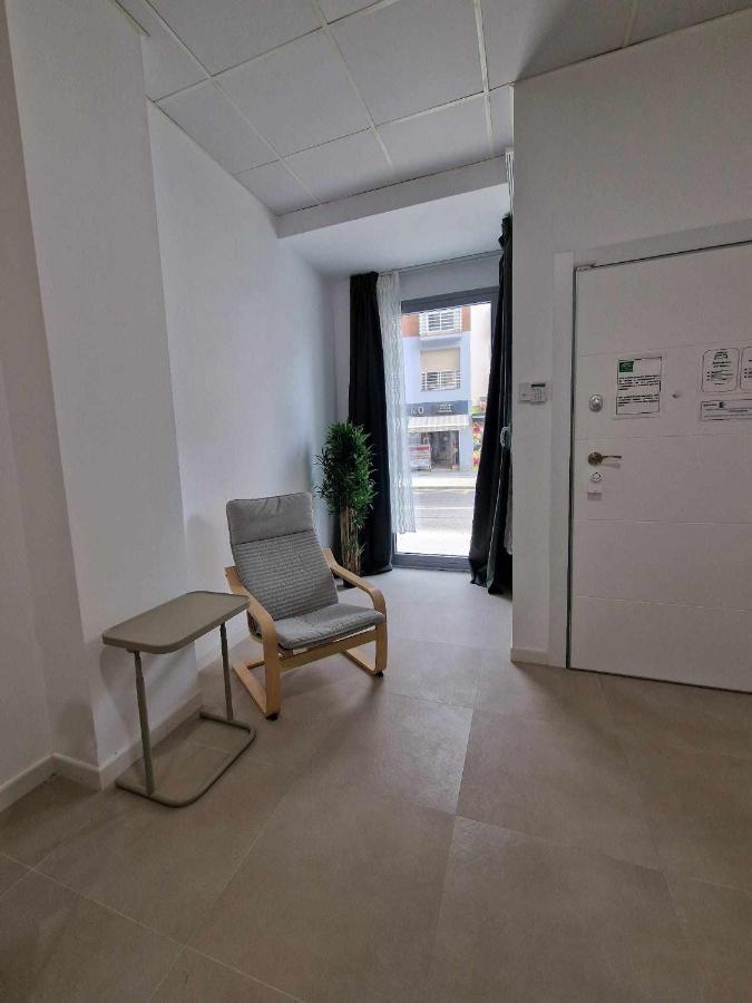 Apartamento Moderno 4 En Calle Marmoles Málaga