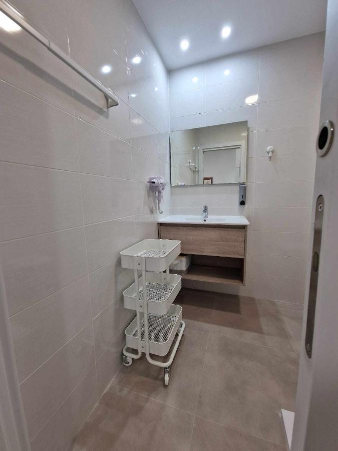Apartamento Moderno 4 En Calle Marmoles Málaga