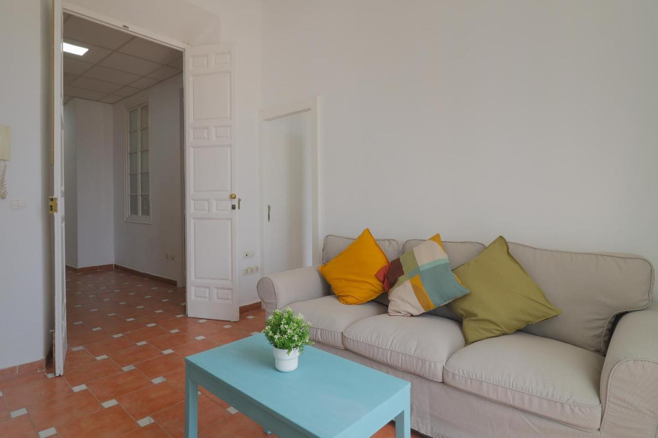 C67 - Shiny 6 Bedrooms In Plaza De La Merced * Málaga