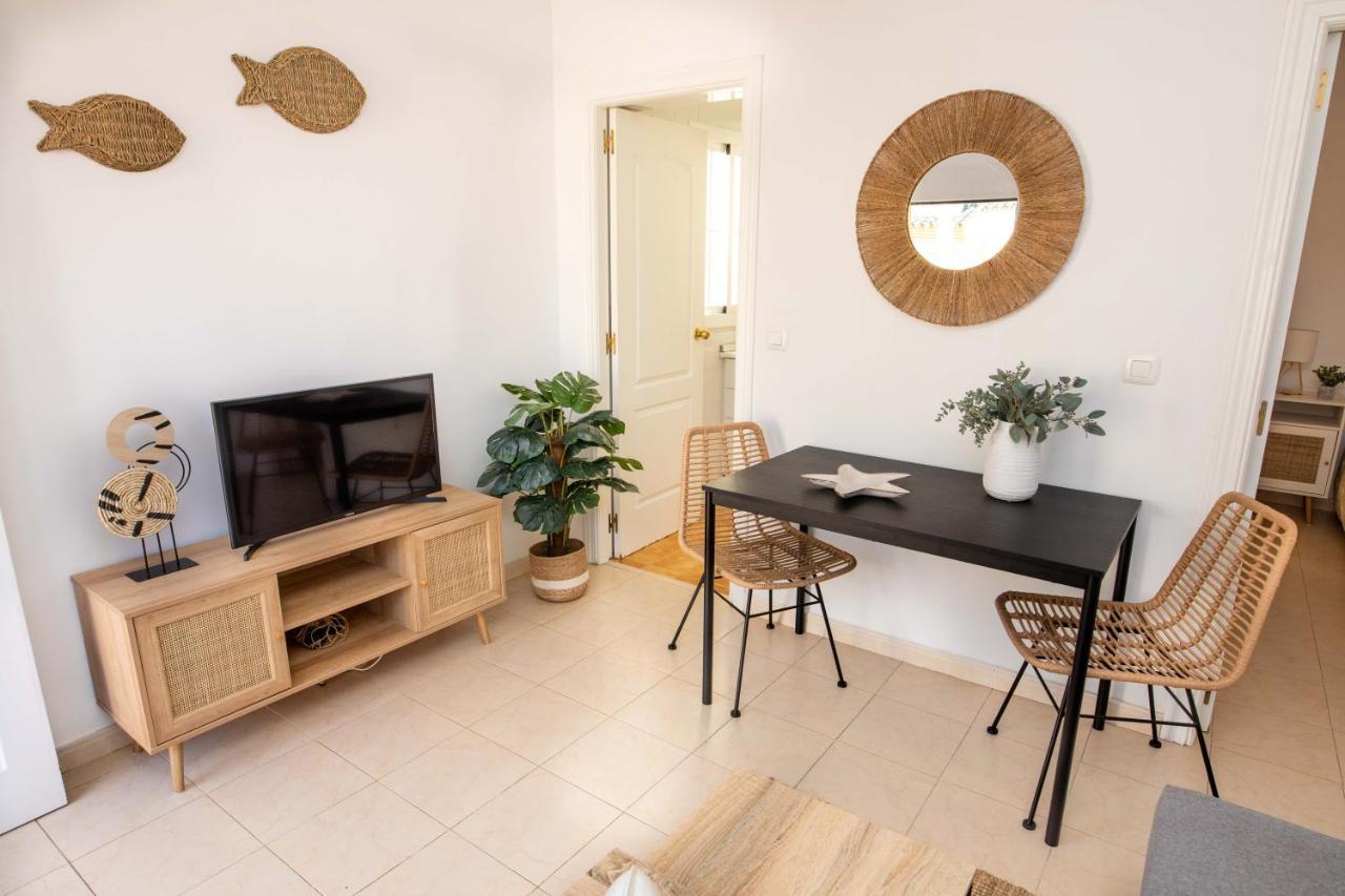 Apartamento Pedregalejo Playa *