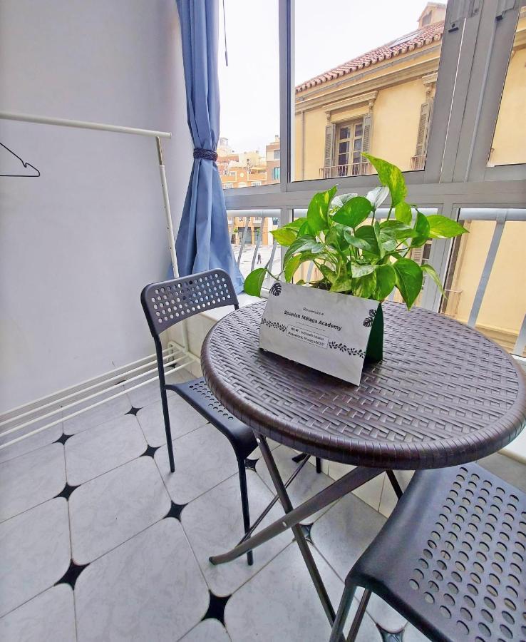 Spanish Academy Habitación en casa particular Málaga
