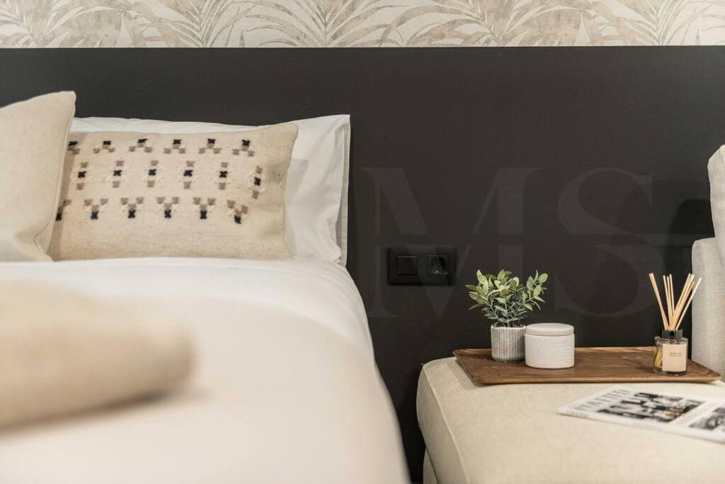 Chic Intimate In The Heart Of By Rems Málaga