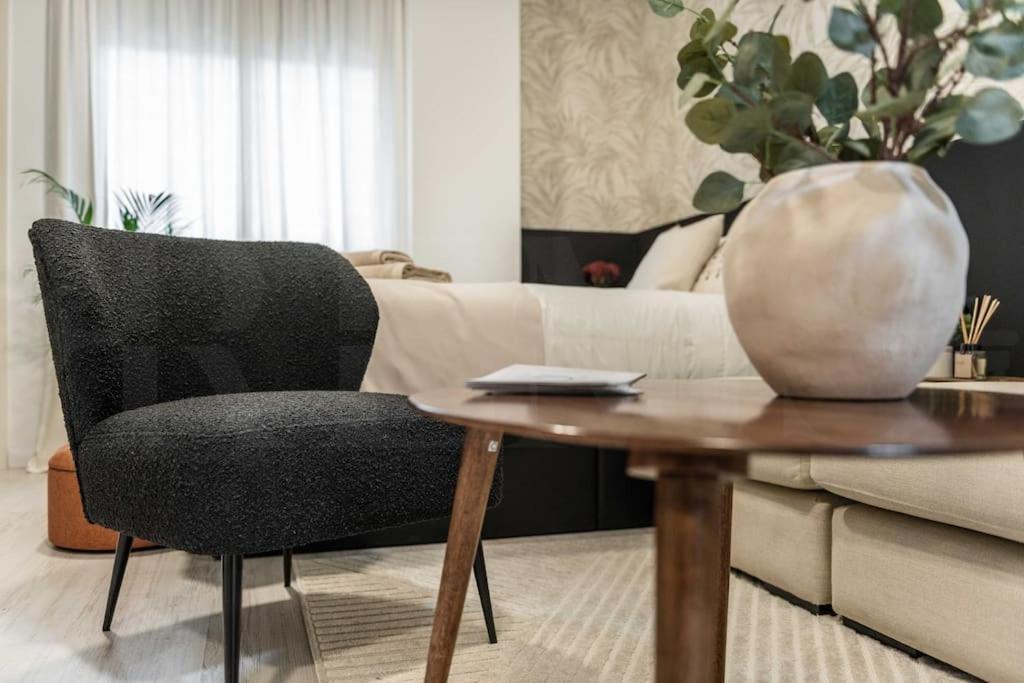 Apartamento Chic Intimate In The Heart Of By Rems